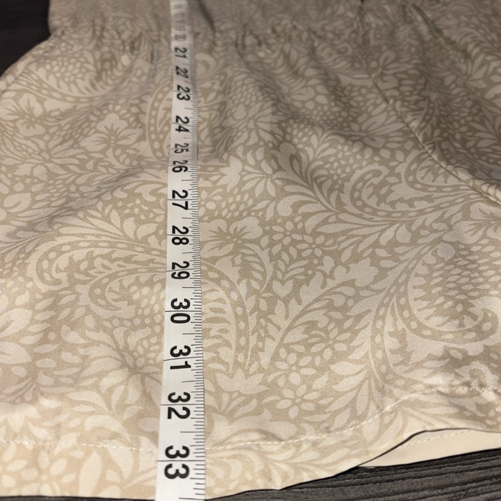 Club Monaco Paisley Silk Sleeveless Snap Front Romper Size 4 Tan - Picture 12 of 16